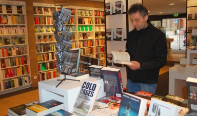 Boekhandel Plukker levert ook boeken in Den Helder
